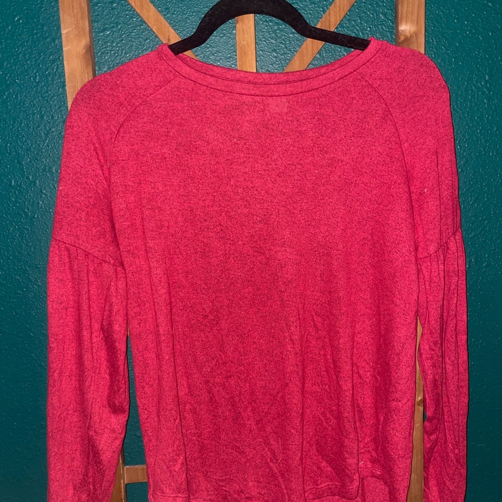 Old Navy Red Long Bubble Sleeve Tee